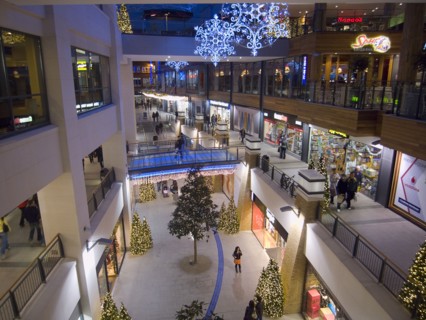 IRELAND, North, Belfast, Victoria Square shopping centre decorated for Christmas.
