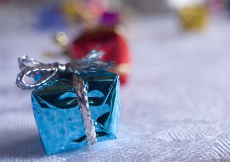 FESTIVALS, Religious, Christmas, Minature wrapped Christmas presents used as festive dinner table