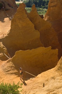 FRANCE, Provence Cote d’Azur, Vaucluse, Colorado Provencal.  Cheminee de Fee or Fairy Chimneys.   A
