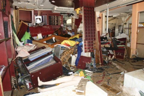 THAILAND, Phang Nga District, Phuket, "Tsunami carnage the day after. What is left of a clothes