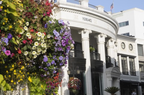 USA, California, Los Angeles, "Rodeo Drive. Flower basket & shops, Two Rodeo shopping alley"
