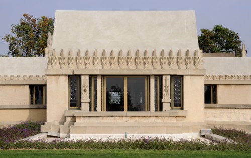 USA, California, Los Angeles, Hollyhock House exterior