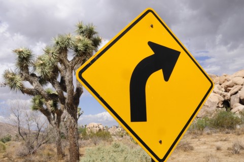 USA, California, Joshua Tree National Park, "Road sign, Joshua Tree National Park"