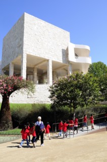 USA, California, Los Angeles, "School group, Getty Centre"