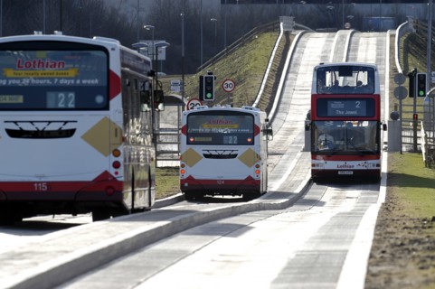 SCOTLAND, Lothian, Edinburgh, No 2 bus to The Jewel on dedicated bus lane route.