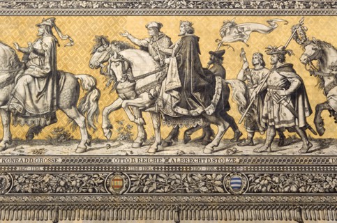 GERMANY, Saxony, Dresden, Fürstenzug or Procession of the Dukes in Auguststrasse a mural on 25,000