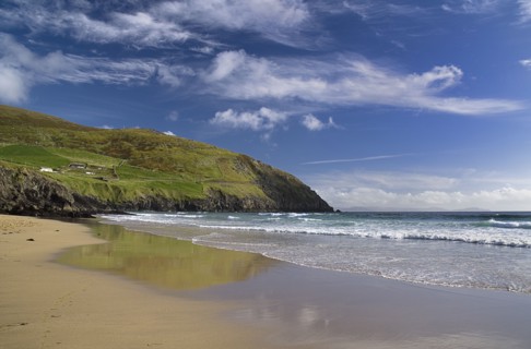 IRELAND, County Kerry, Dingle Peninsula, Coumeenole Beach at Slea Head.