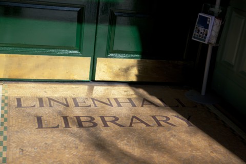 Ireland, North, Belfast, Linenhall Library entrance.