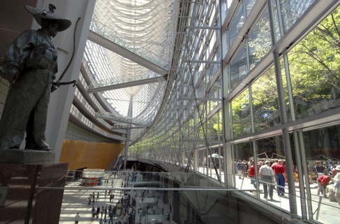 Japan, Tokyo, Yurakucho, the atrium lobby of the International Forum Building, statue of samurai on