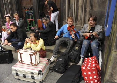 Scotland, Lothian, Edinburgh Fringe Festival of the Arts 2010, Street performers and various street