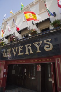 Ireland, North, Belfast, Bradbury Place, Laverys Bar entrance.