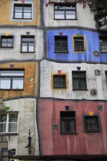 Hundertwasser-Krawinahaus part view of colourful apartment exterior. Photo : Bennett Dean