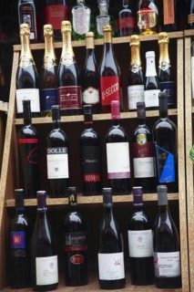 Display of wine in the Naschmarkt. Photo : Bennett Dean