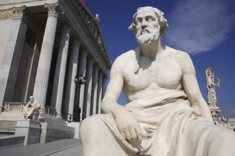 Statue of Thucydides the Greek philosopher in front of Parliament building. Photo : Bennett Dean
