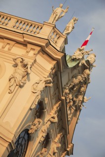 Angled detail of Belvedere Palace exterior. Photo : Bennett Dean