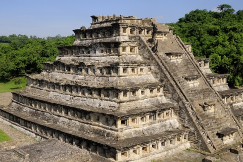 Mexico, Veracruz, Papantla, El Tajin archaeological site Pyramide de los Nichos. 
Photo : Nick