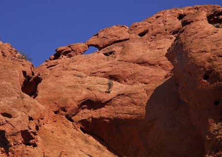 USA, Colorado, Colorado Springs, Garden of the Gods public park. Rock formation against blue sky.