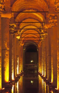 Turkey, Istanbul, Sultanahmet Yerebatan Sarnici Basilica Cistern. 
Photo : Stephen Rafferty