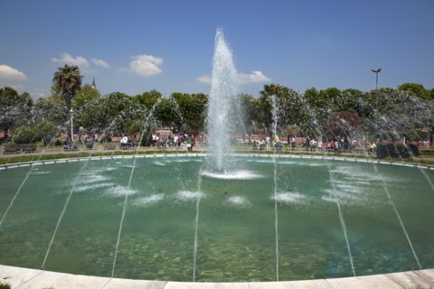 Turkey, Istanbul, Sultanahmet Fountain in the park between the Hagia Sofia and the Blue Mosque.