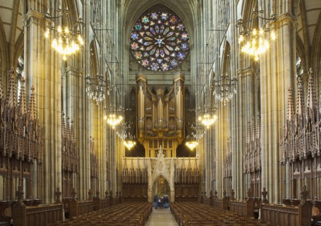 England, West Sussex, Shoreham-by-Sea, Lancing College Chapel interior view of the Nave. 
Photo :