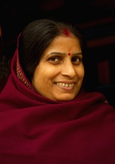 PORTRAIT OF A HINDU LADY