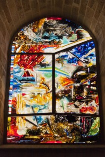 Italy, Sicily, Cefalu, Piazza Duomo. Stained glass window in Cefalu Cathedral. 
Photo : Mel
