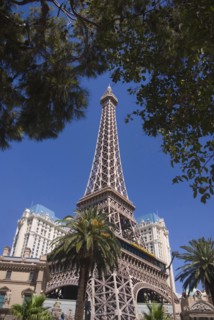 USA, Nevada, Las Vegas, The Paris Hotel and Casino. 
Photo : Chris Penn