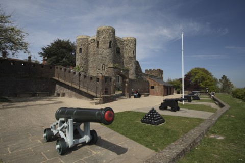 Rye Castle and Cannons viewed from Seaward lookout point.