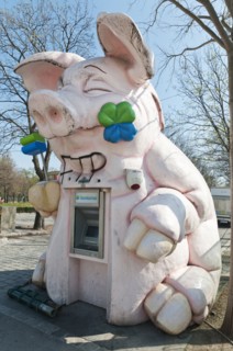 Bank ATM housed in a pig effigy in the Wurstelprater amusement park.