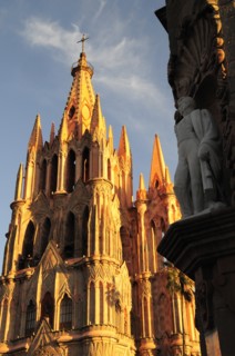 Mexico, Bajio, San Miguel de Allende, La Parroquia de San Miguel Arcangel neo-gothic exterior with