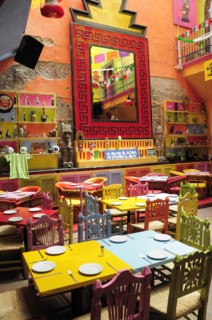 Mexico, Bajio, Queretaro, Colourful restaurant interior. Photo : Nick Bonetti