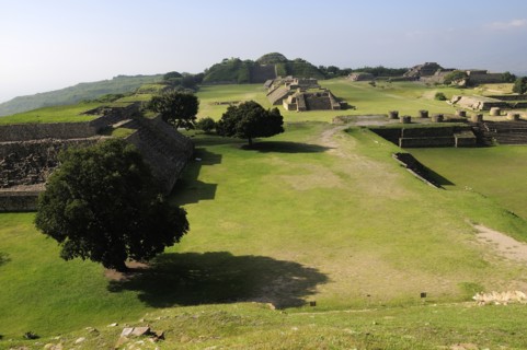 Mexico, Oaxaca, Monte Alban, Site view onto the ball court or Juegos de Pelota. Photo : Nick