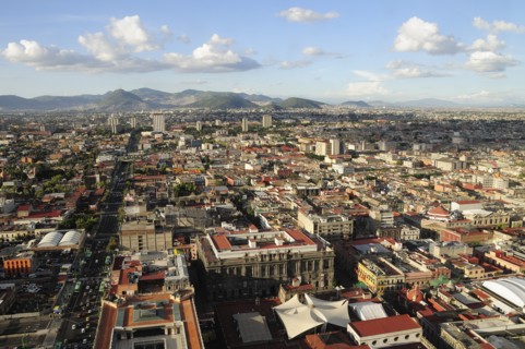 Mexico, Federal District, Mexico City, View across the city from Torre Latinoamericana. Photo :