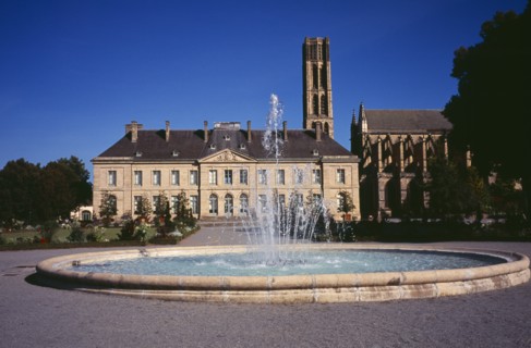 France, Haute Vienne, Limoges, Musee Municipal de L Eveche with Cathedral gardens on the right and