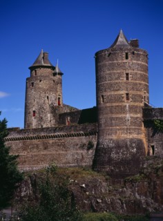 France, Bretagne, Ille-et-Vilaine, Fougeres. Defensive walls and towers of the chateau dating from