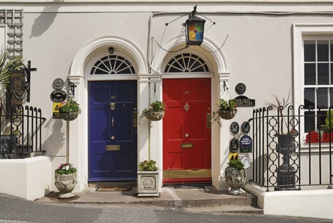 Ireland, County Cork, Kinsale, Colourful doorways of terraced houses. Photo : Hugh Rooney