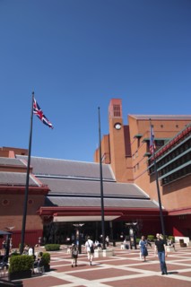 England, London, The British Library courtyard Euston Road. 
Photo Adina Tovy - Amsel / Eye