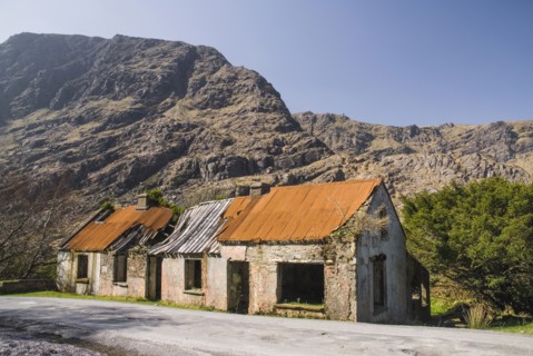 Ireland, County Kerry, Killarney, Gap of Dunloe Long abandoned homestead in the gap. . 
Photo Hugh