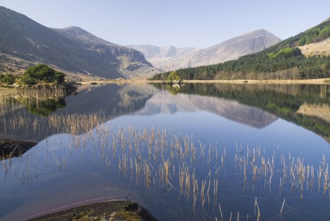 Ireland, County Kerry, Killarney, Black Valley Cummeenduff Lough. . 
Photo Hugh Rooney / Eye