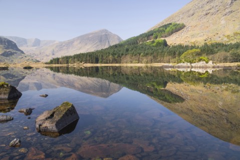 Ireland, County Kerry, Killarney, Black Valley Cummeenduff Lough. . 
Photo Hugh Rooney / Eye