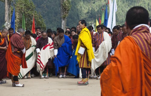 Bhutan, Gangtey Gompa, 4th King of Bhutan leaving after inauguration of new temple; surrounded by