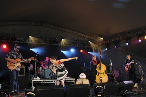 Music, Strings, Guitars, Irish Rockabilly singer Imelda May and her band performing at the 2010 Cornbury Festival.