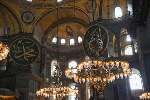 Turkey, Istanbul, Fatih, Sultanahmet, Haghia Sofia interior. 
Photo Stephen Rafferty