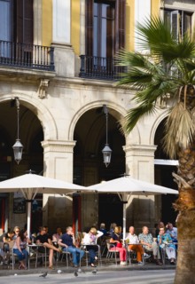 Spain, Catalonia, Barcelona, Placa Reial.