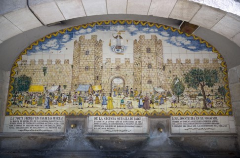 Spain, Catalonia, Barcelona, Drinking water fountain.