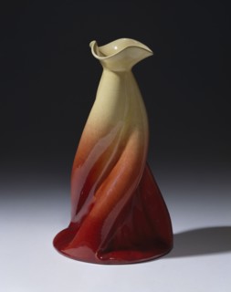 Dresser, Vase en poterie