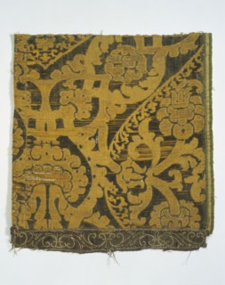 Escargots et fleurs sur tissu