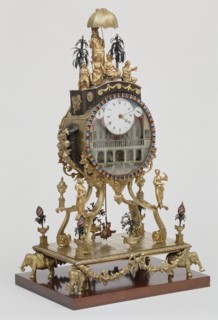 Carpenter, Horloge mécanique à carillon