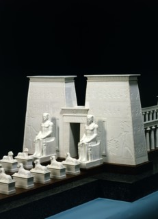 Manufacture de Sèvres, Pièce principale du service egyptien