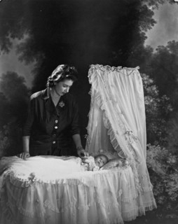 La princesse Elisabeth et son fils le prince Charles